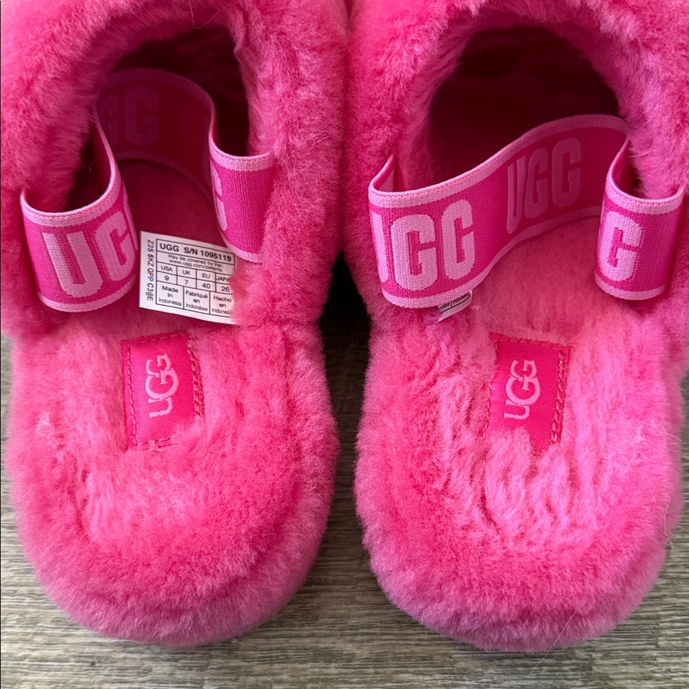 UGG Fluff Yeah Slide Hot Pink Size 9 - Picture 4 of 5